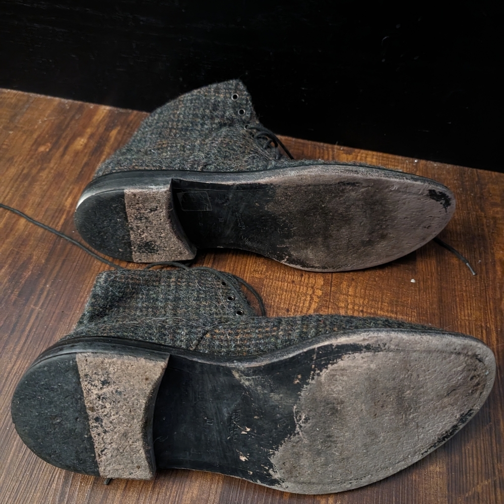 Tweed boots - Picture 2 of 5